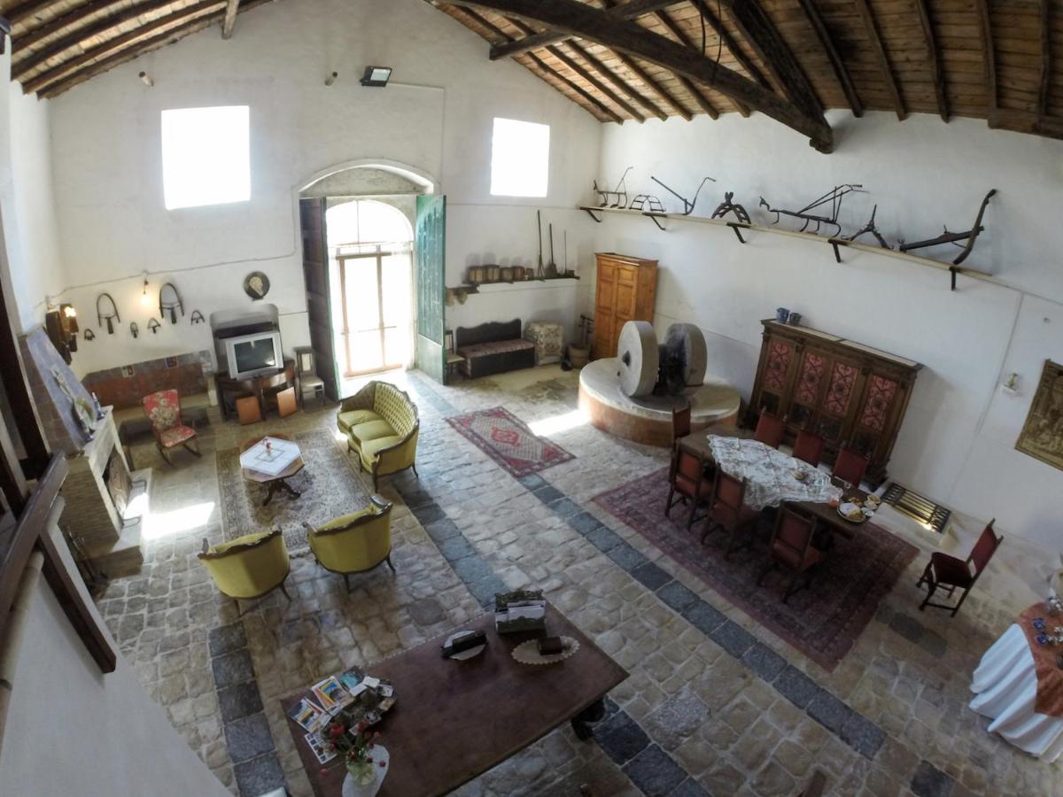 Casale Rocca Fiorita Acomodação com café da manhã Acate Exterior foto